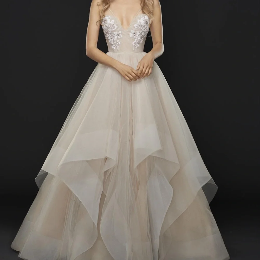 Hayley Paige Keegan 6760 Wedding Dress - Picture 1 of 16